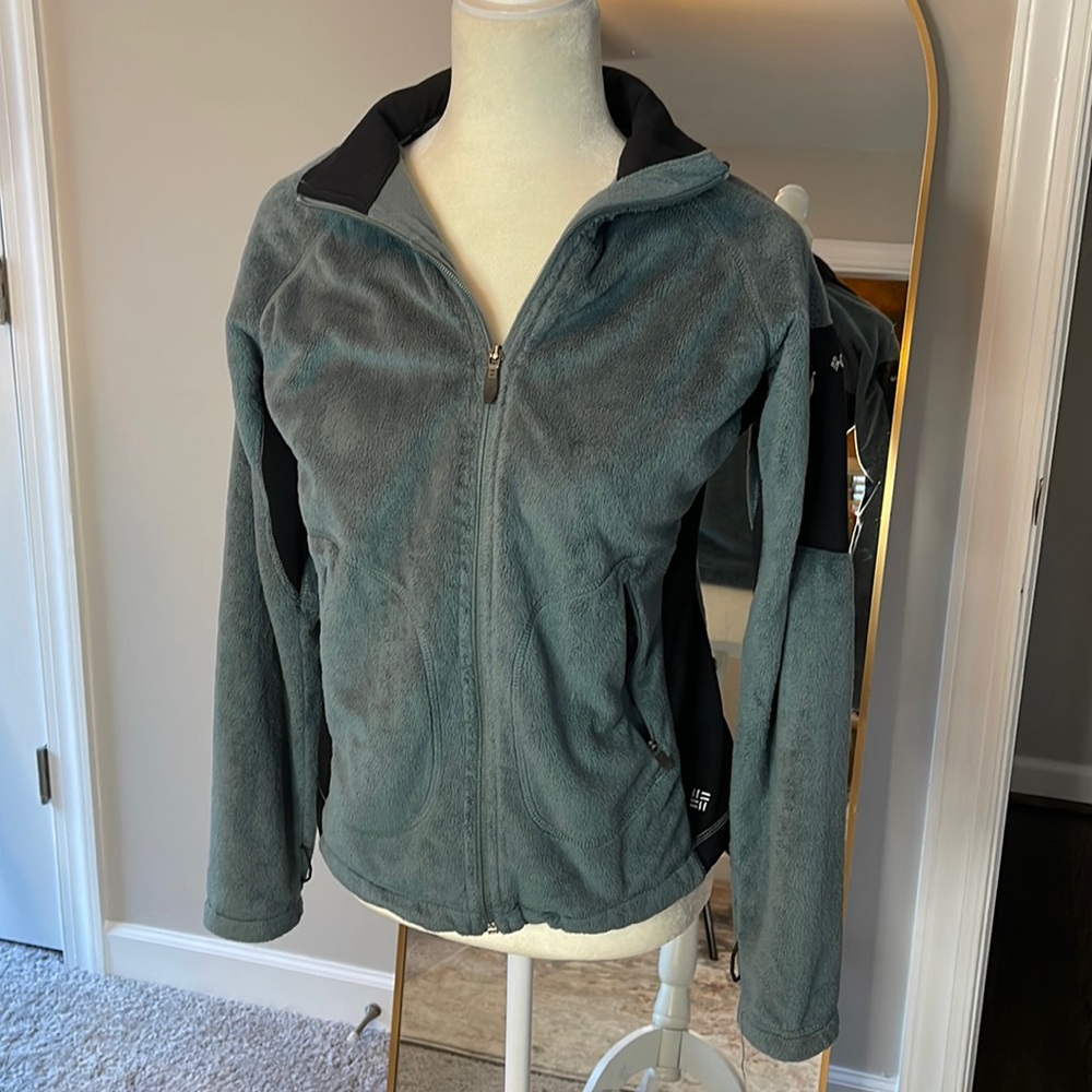 Columbia fleece jacket